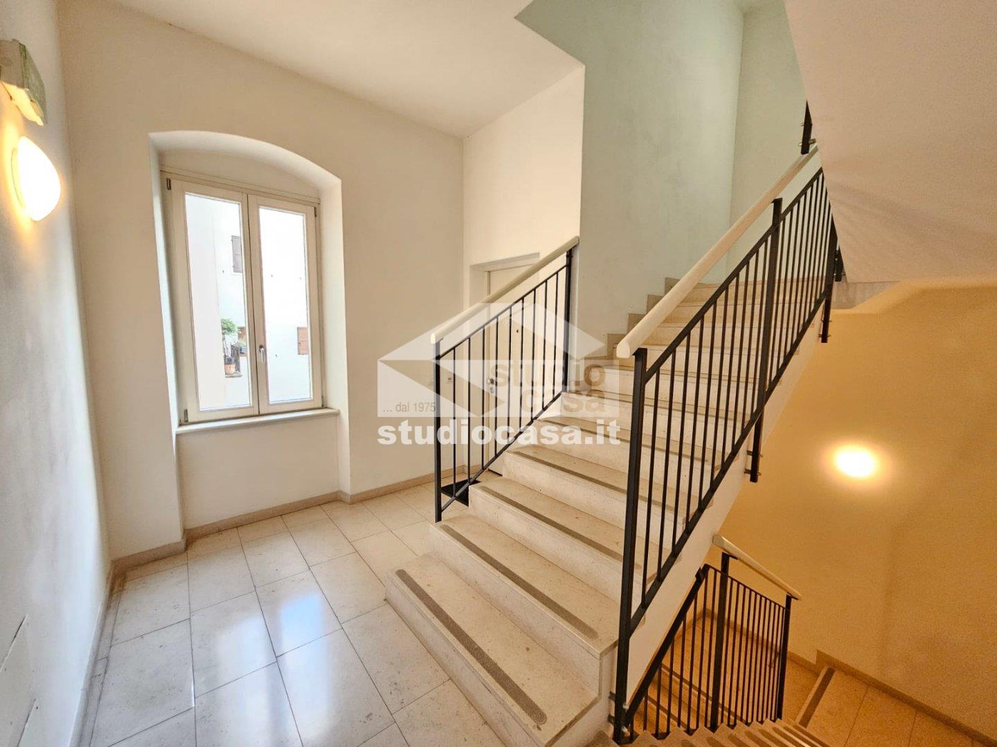 Appartamento in vendita a Rovereto