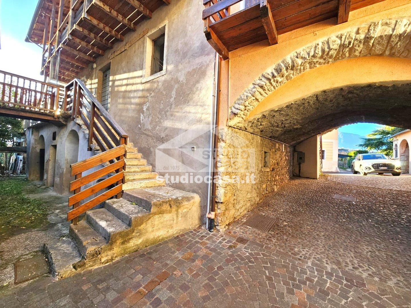 Appartamento in vendita a Rovereto