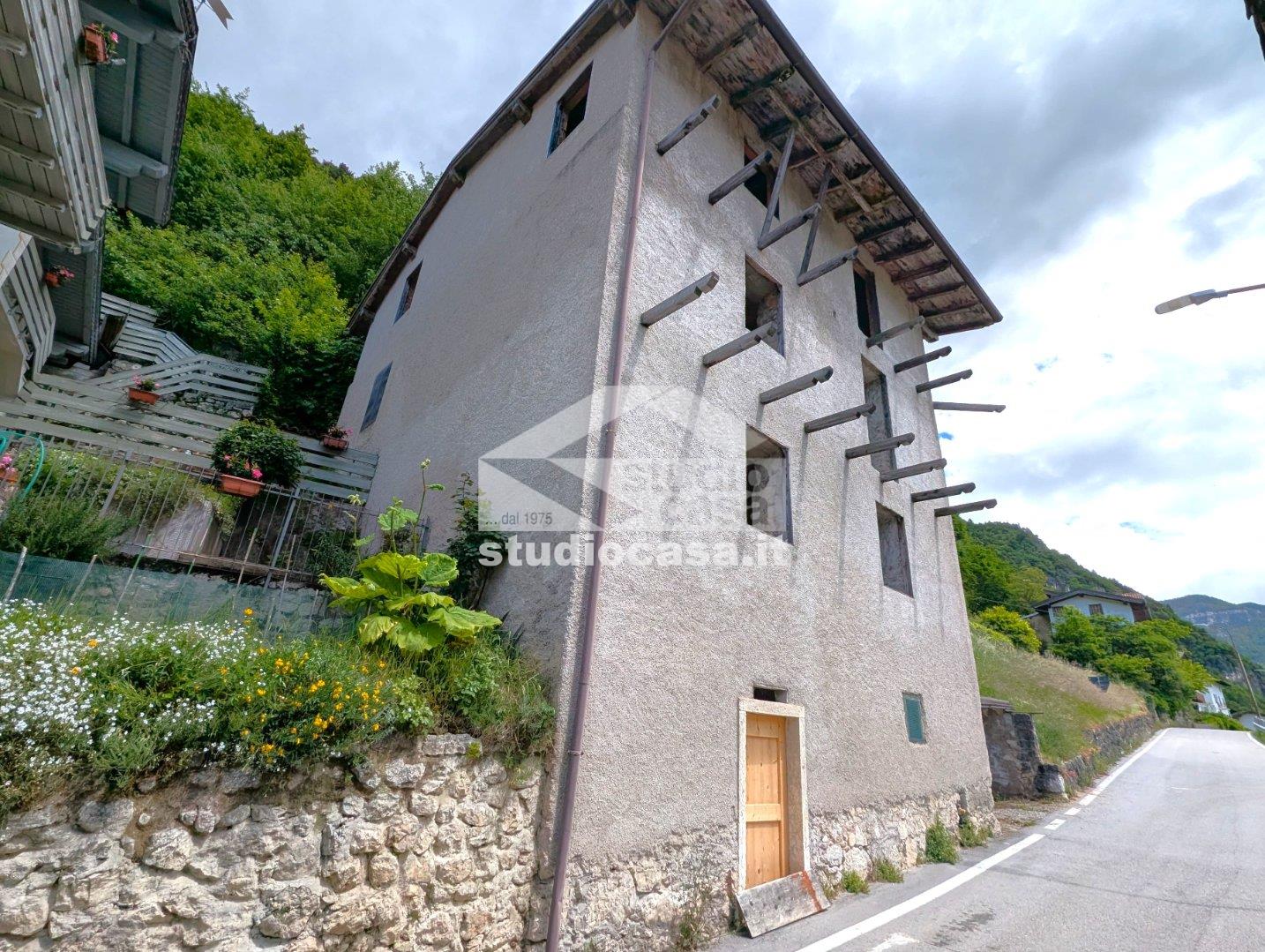 Terratetto in vendita a Terragnolo