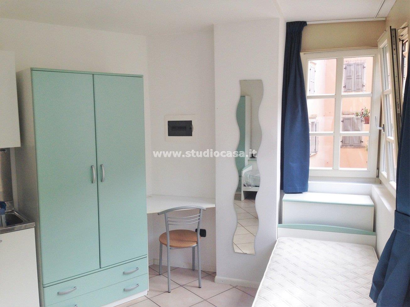 Stanza in Appartamento in affitto a Rovereto