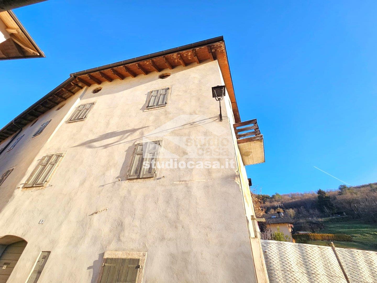 Appartamento in vendita a Rovereto