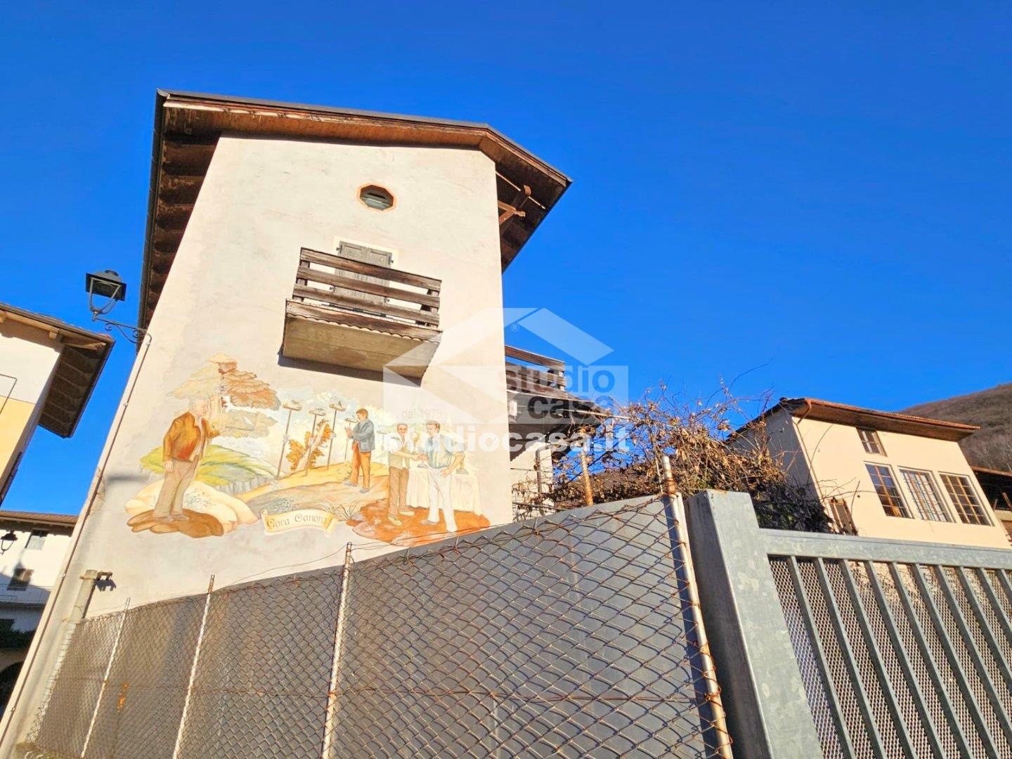 Appartamento in vendita a Rovereto