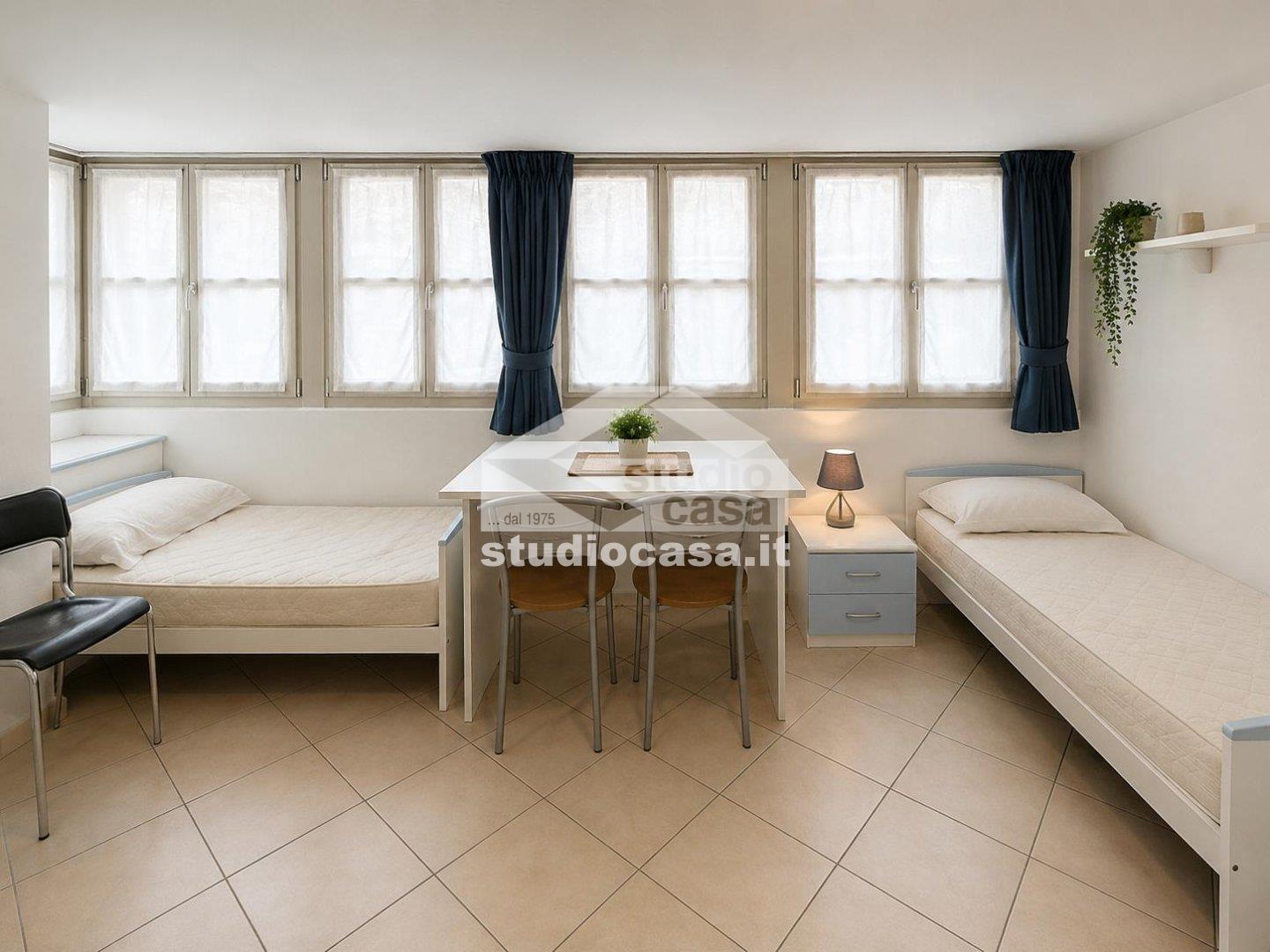 Stanza in Appartamento in affitto a Rovereto