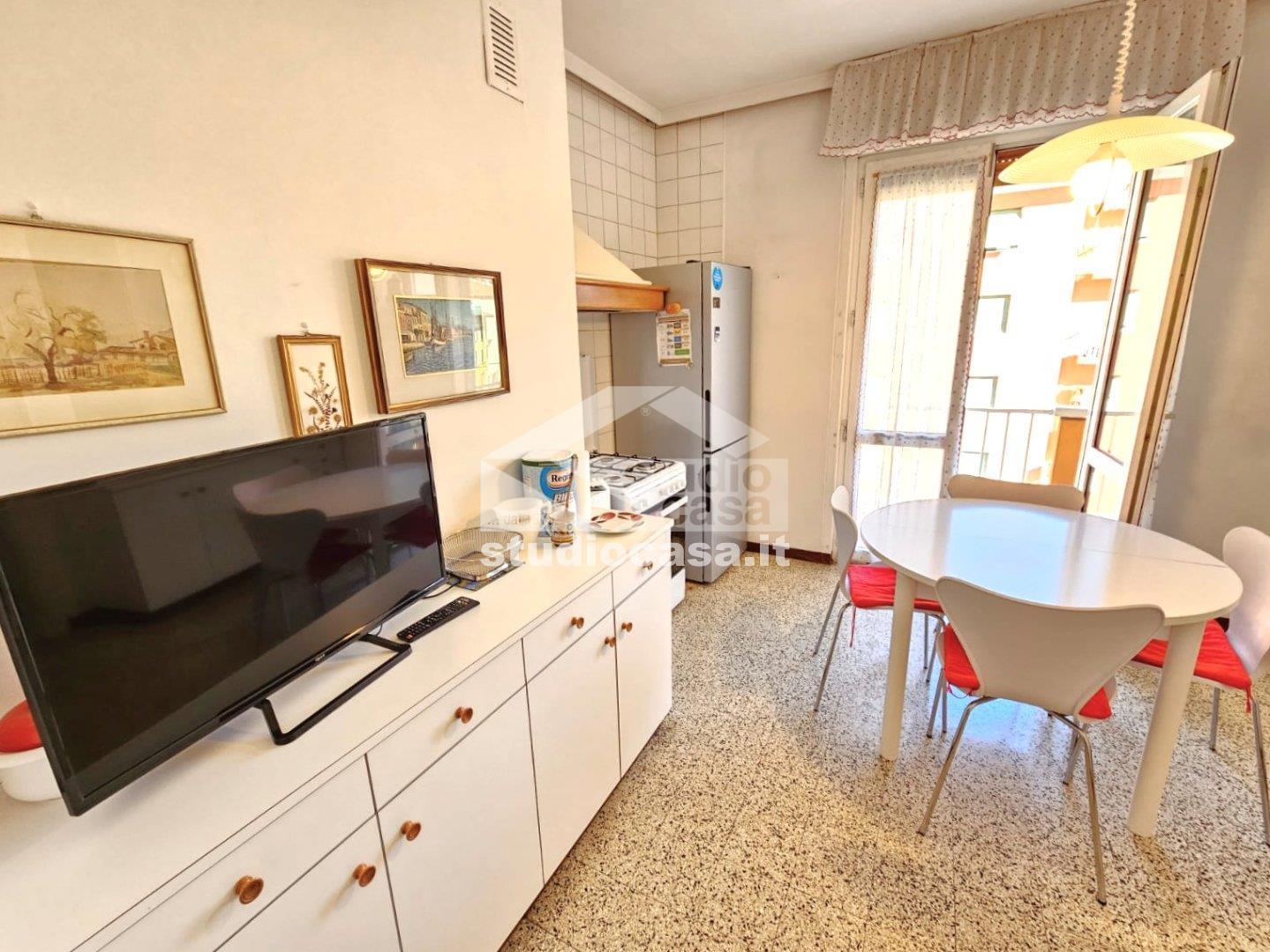 Stanza in Appartamento in affitto a Rovereto