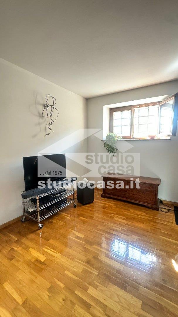 Appartamento in vendita a Besenello