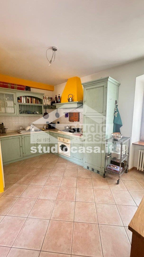 Appartamento in vendita a Besenello