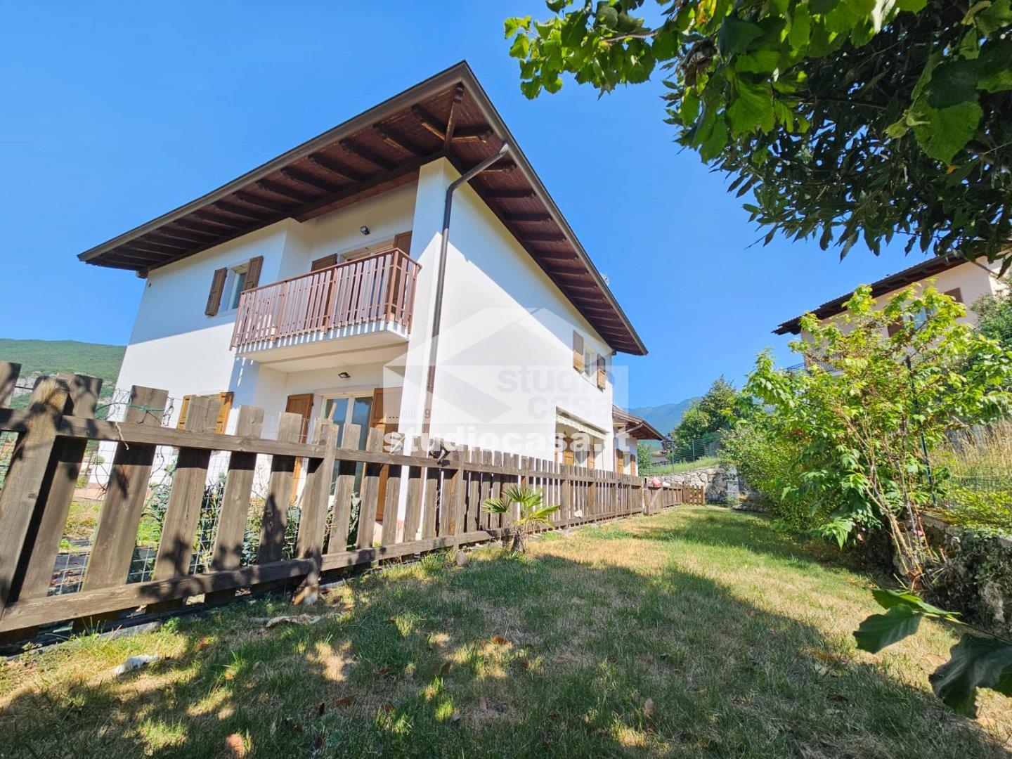 Villa Unifamiliare in vendita a Rovereto