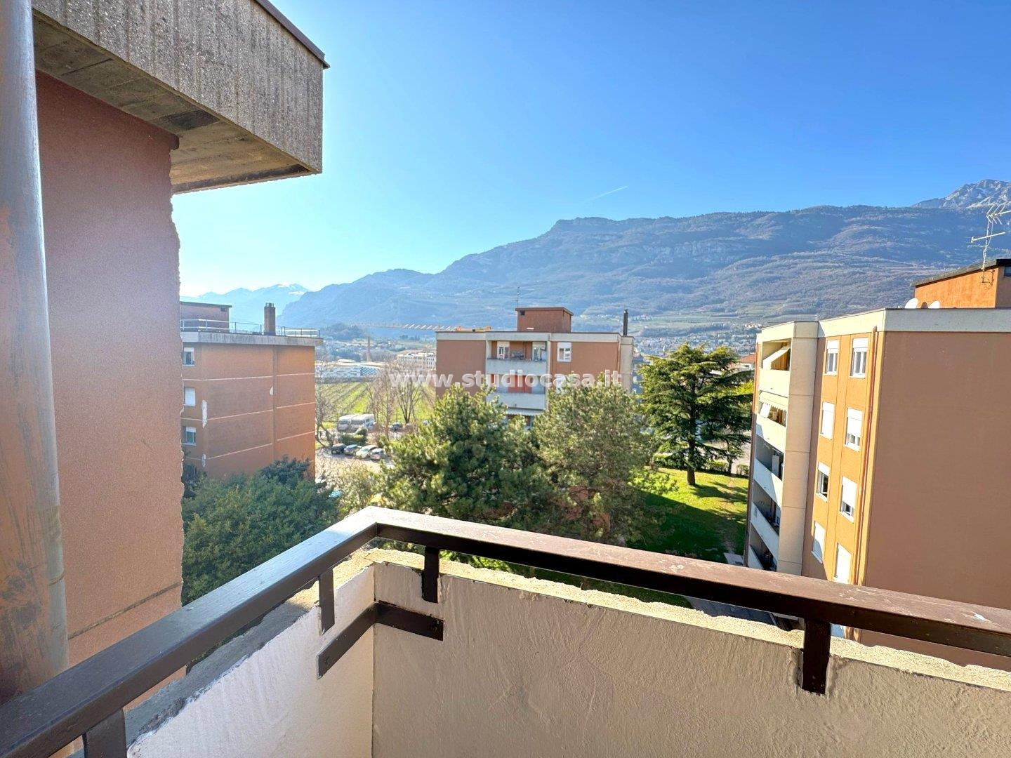 Appartamento in vendita a Rovereto