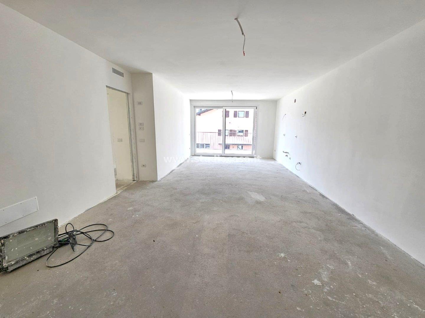 Appartamento in vendita a Rovereto