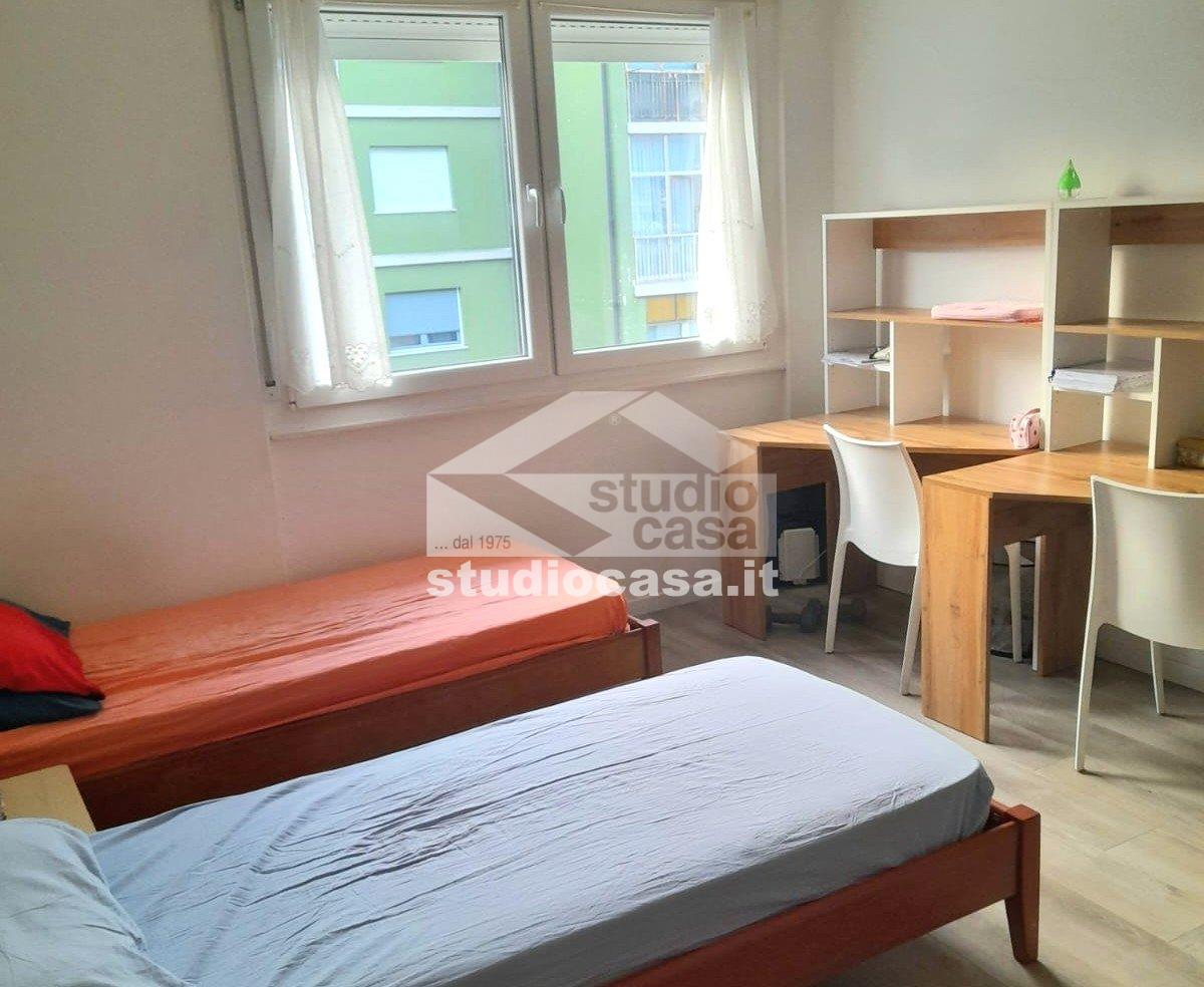 Stanza in Appartamento in affitto a Rovereto