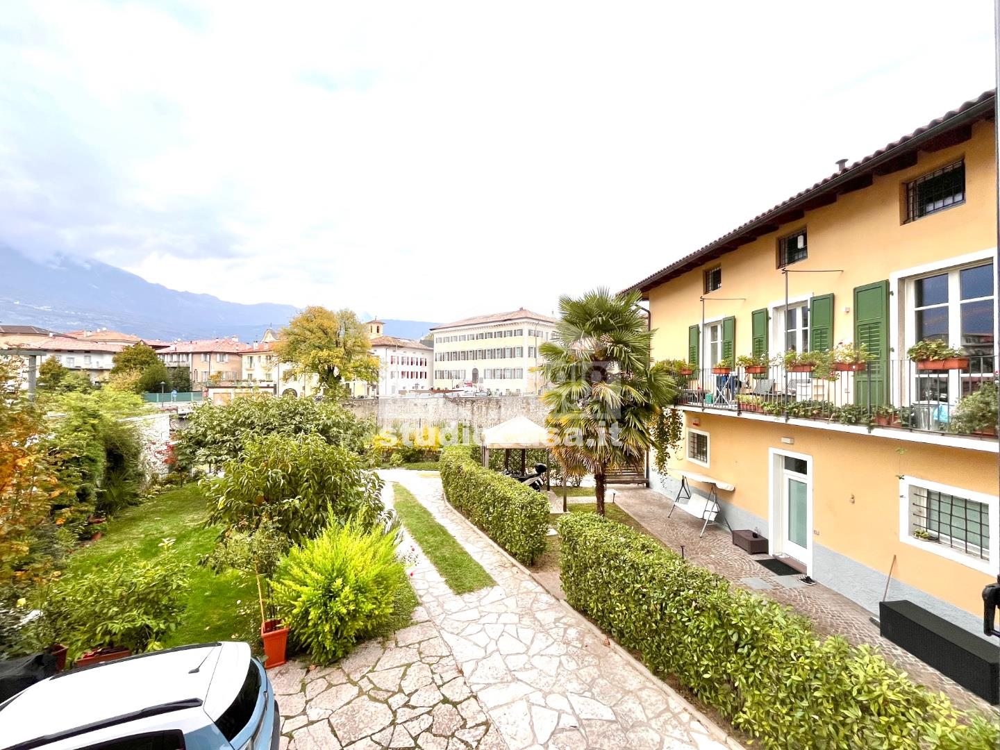 Stanza in Appartamento in affitto a Rovereto