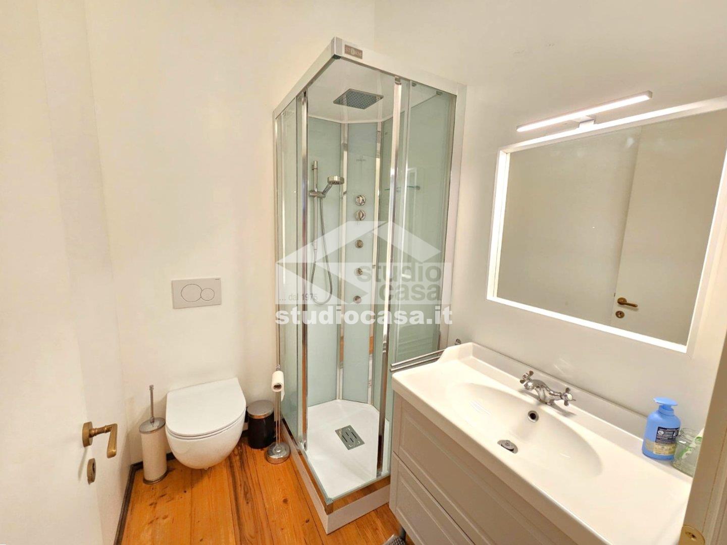 Stanza in Appartamento in affitto a Rovereto