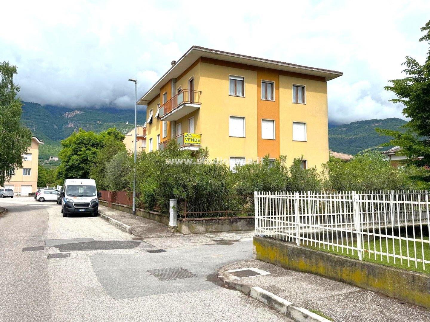 Appartamento in vendita a Rovereto