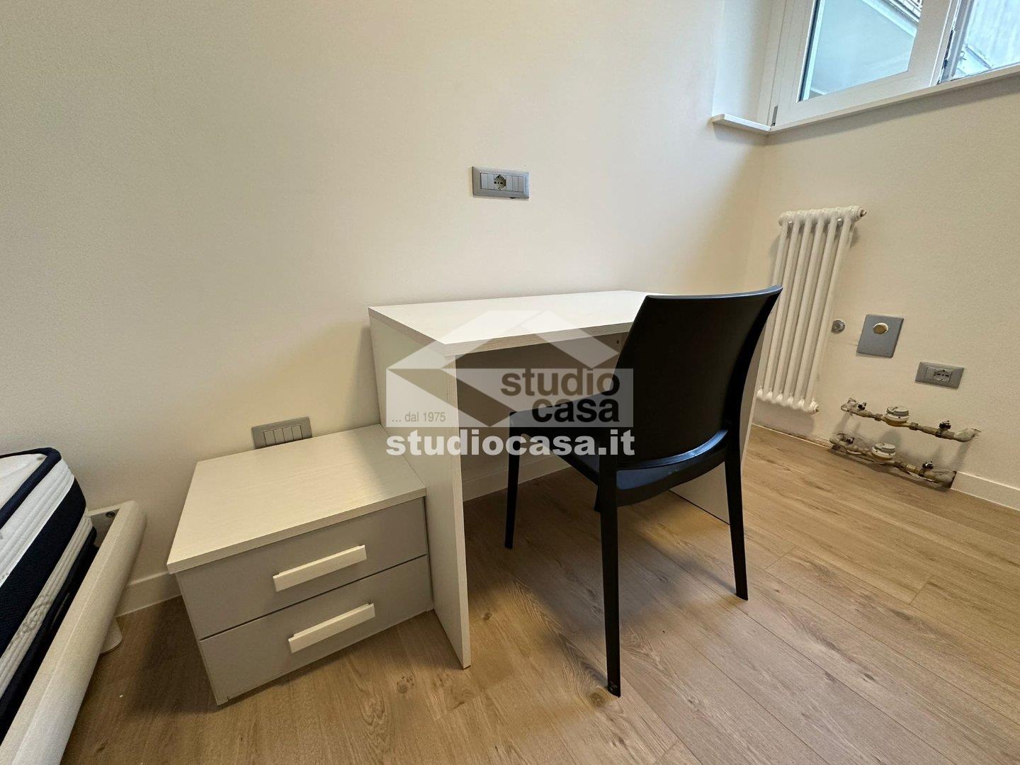 Stanza in Appartamento in affitto a Rovereto