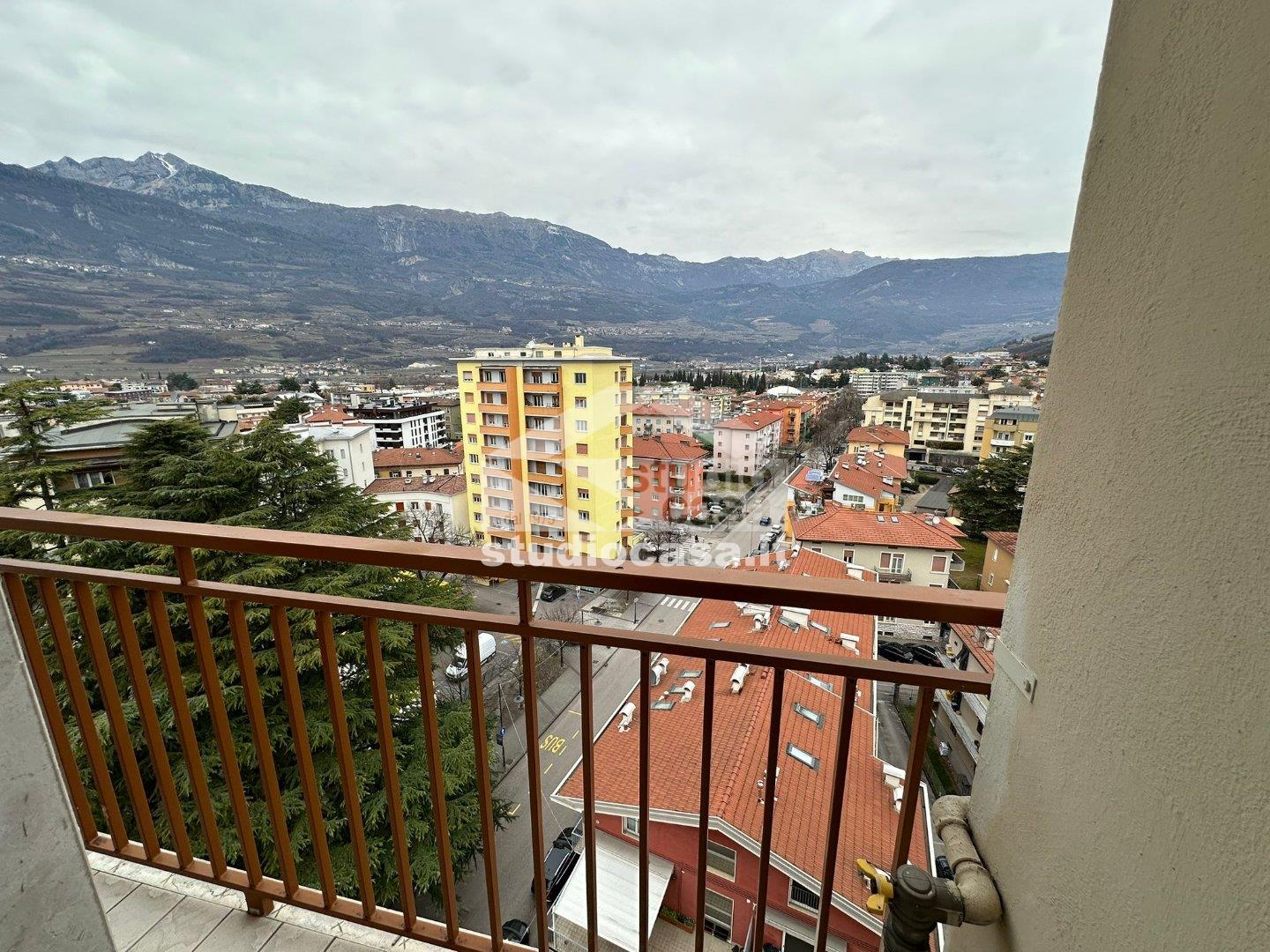 Stanza in Appartamento in affitto a Rovereto