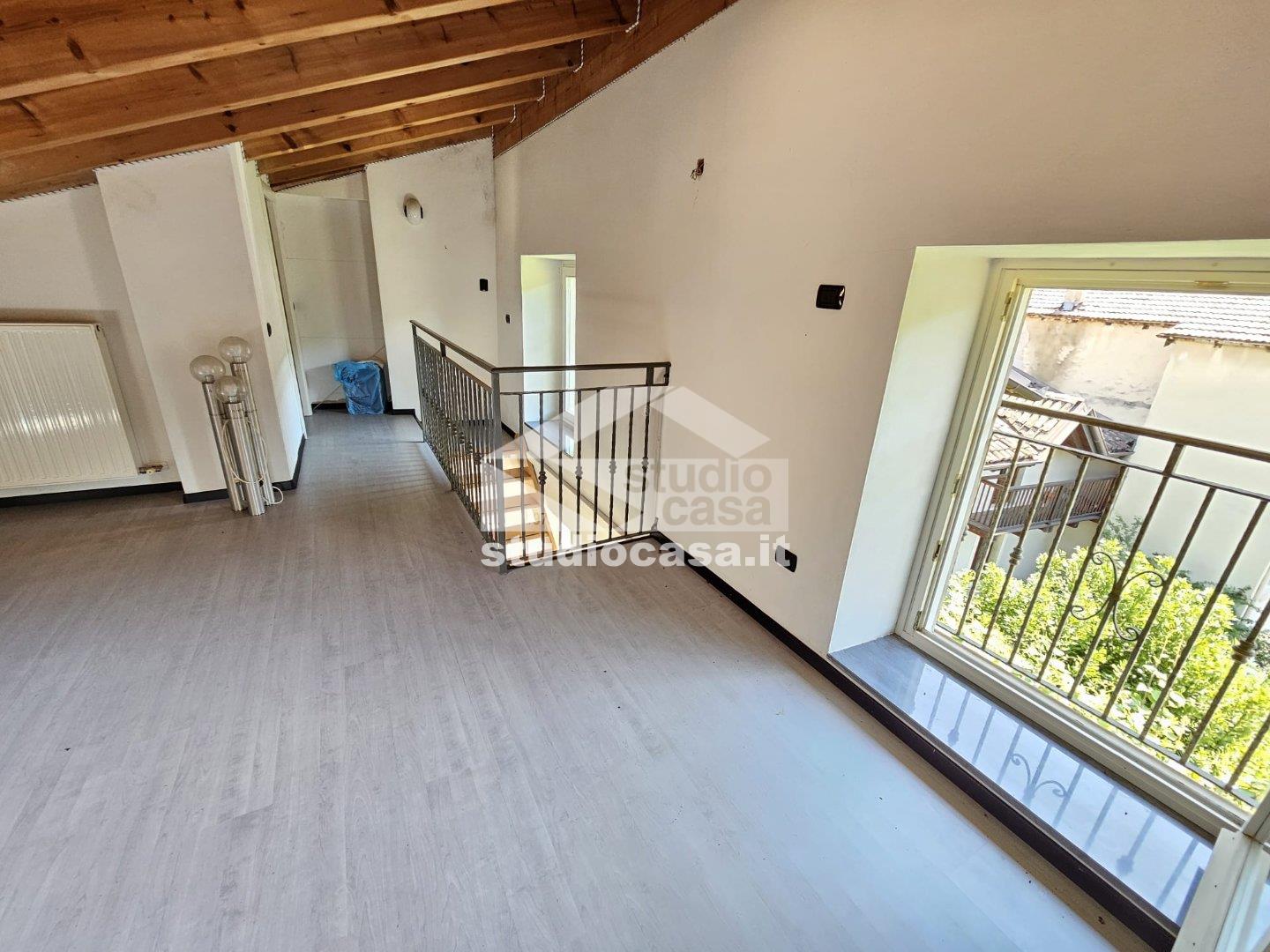 Appartamento in vendita a Rovereto