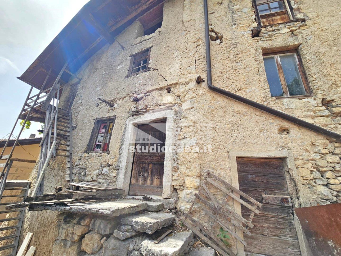Casa Rustica in vendita a Rovereto