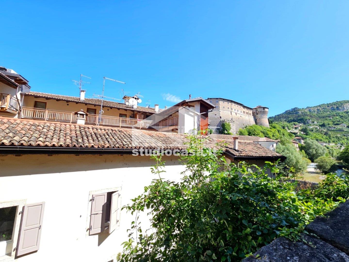 Appartamento in vendita a Rovereto