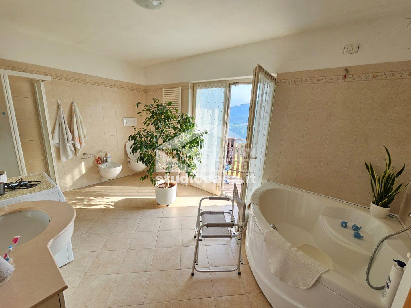 Villa Unifamiliare in vendita a Rovereto