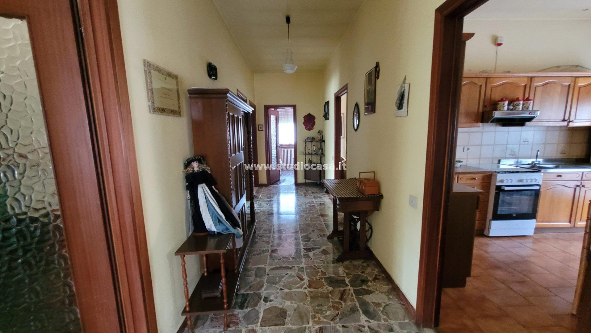 Villa Unifamiliare in vendita a Scanzorosciate