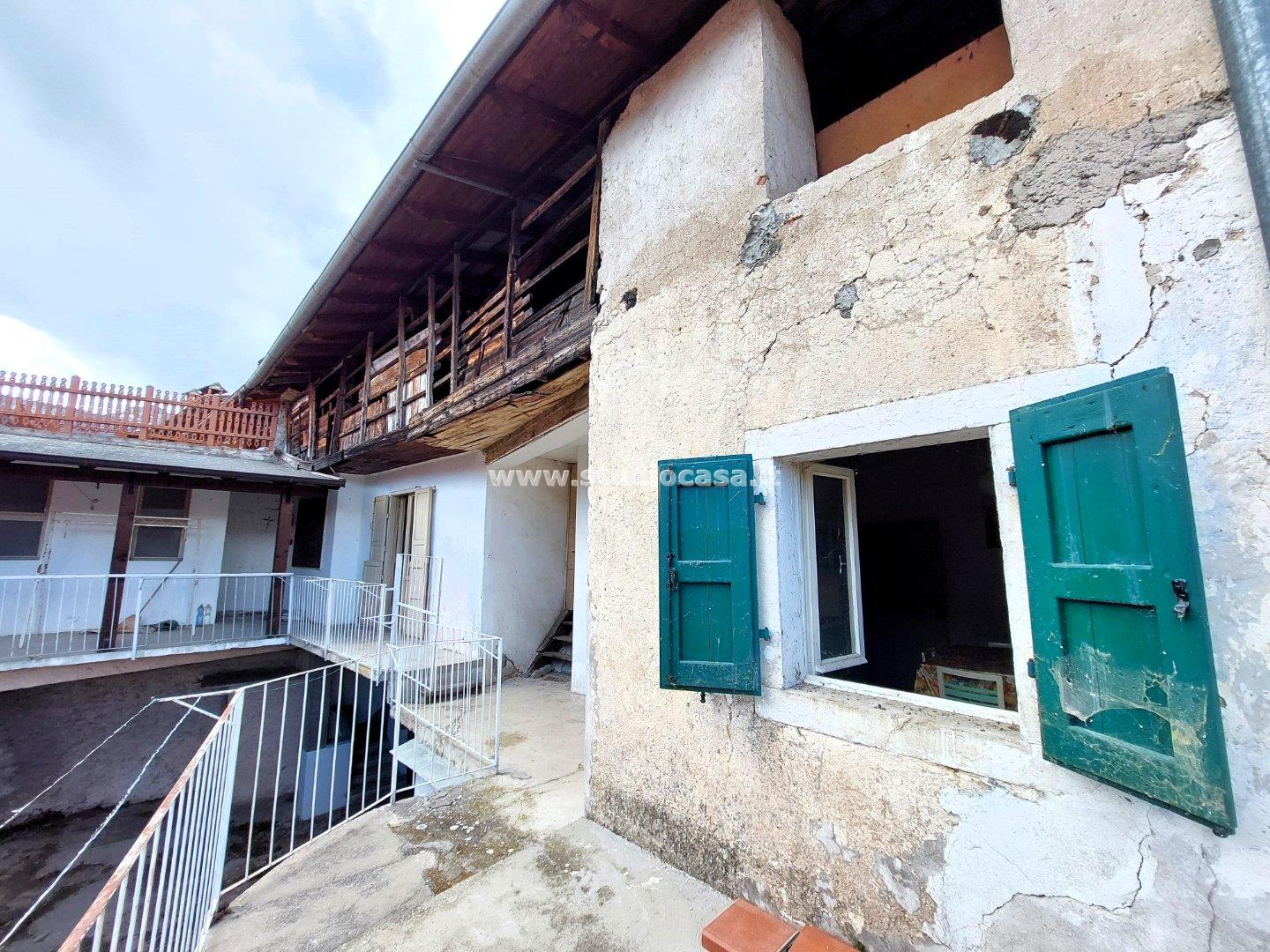 Casa Unifamiliare in vendita a Brentonico