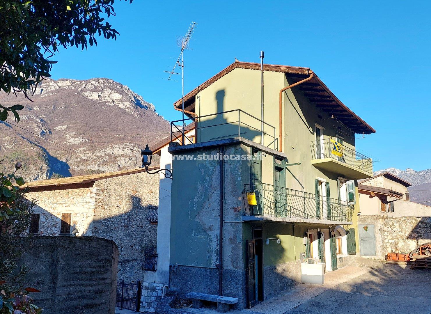 Casa Unifamiliare in vendita a Avio