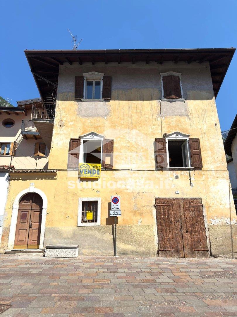 Appartamento in vendita a Avio