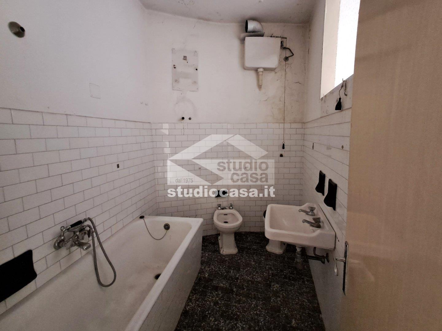 Appartamento in vendita a Ronzo-Chienis