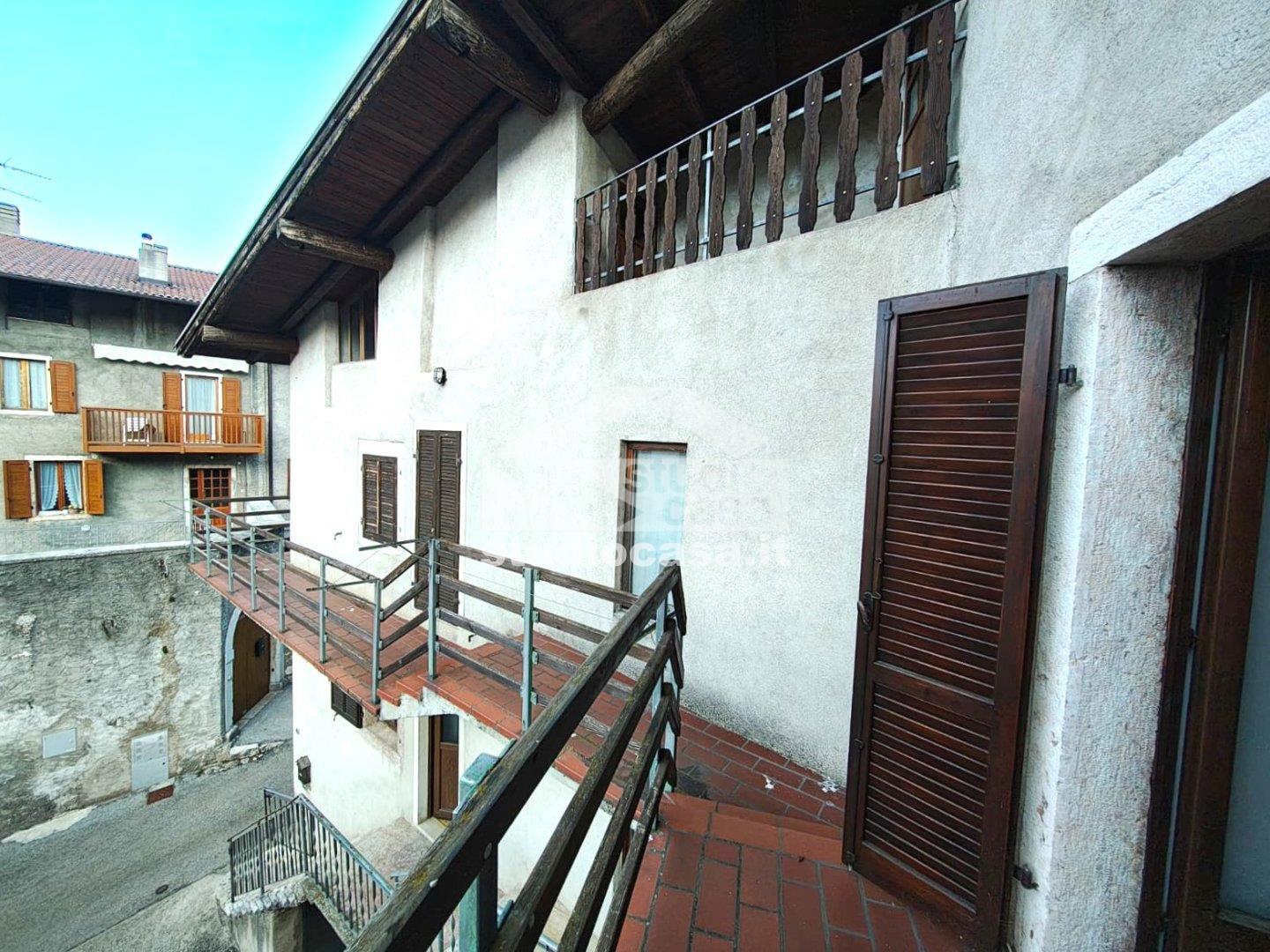 Casa Bifamiliare in vendita a Brentonico