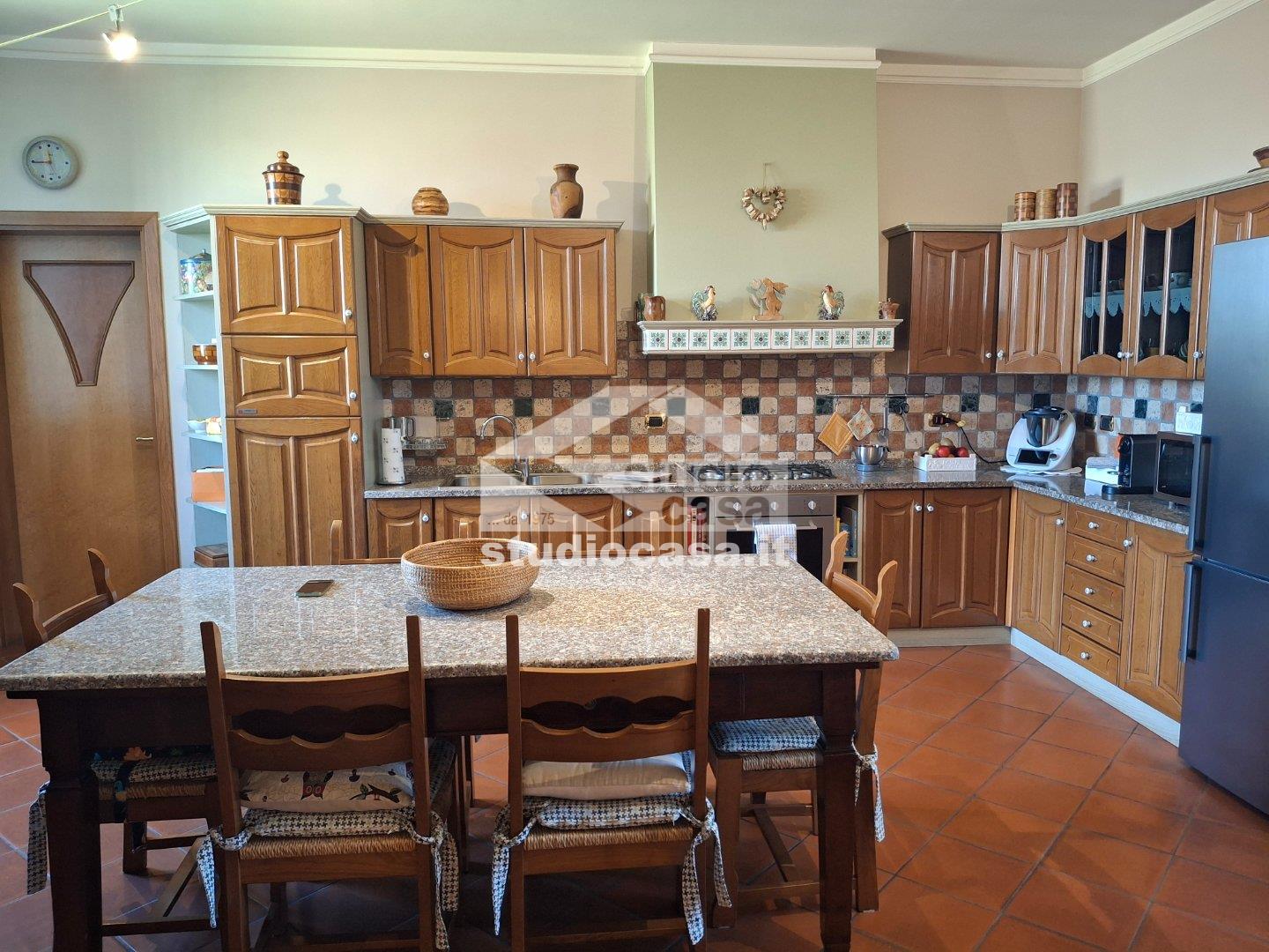 Casa Plurifamiliare in vendita a Soresina