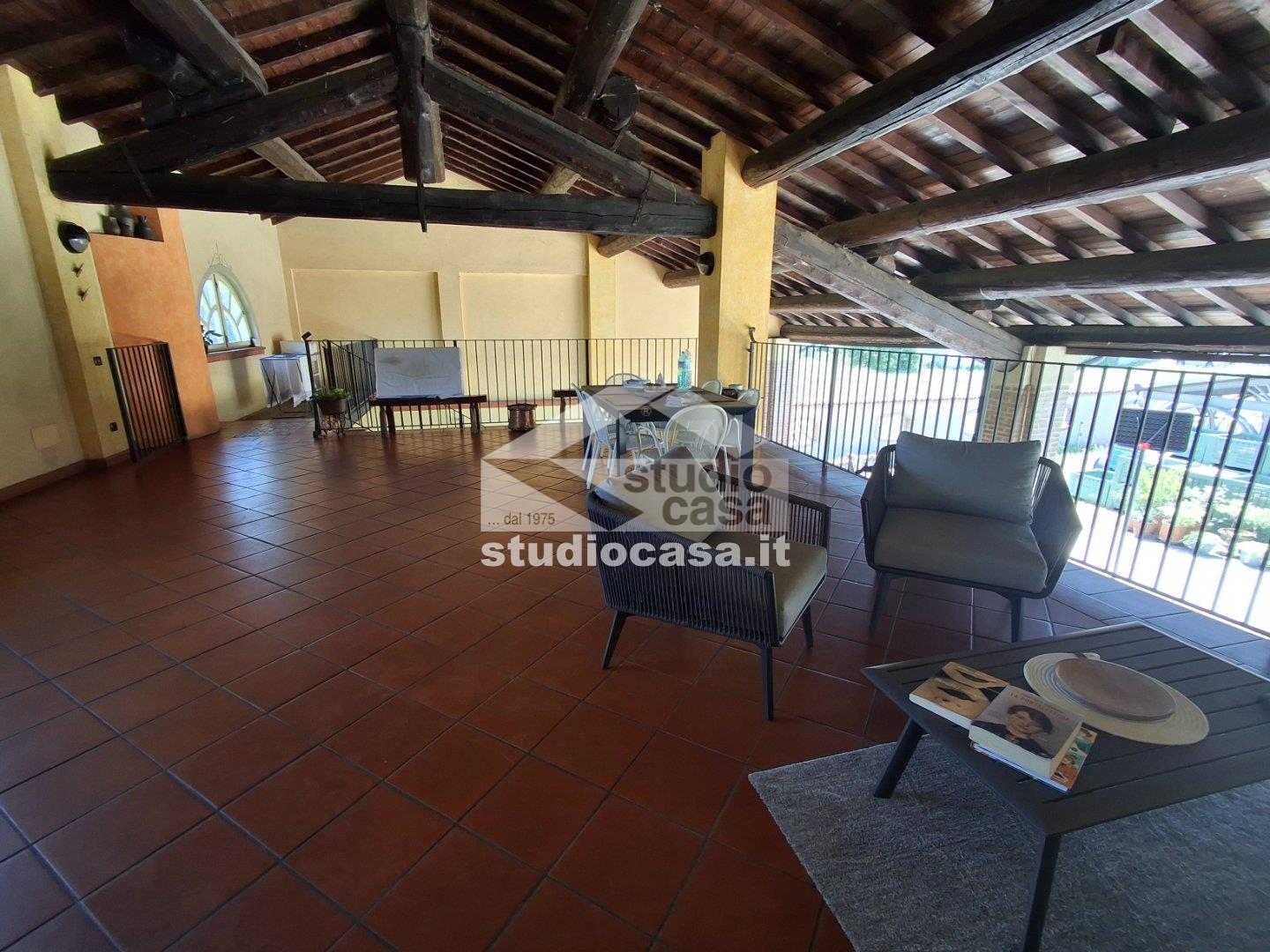 Casa Plurifamiliare in vendita a Soresina