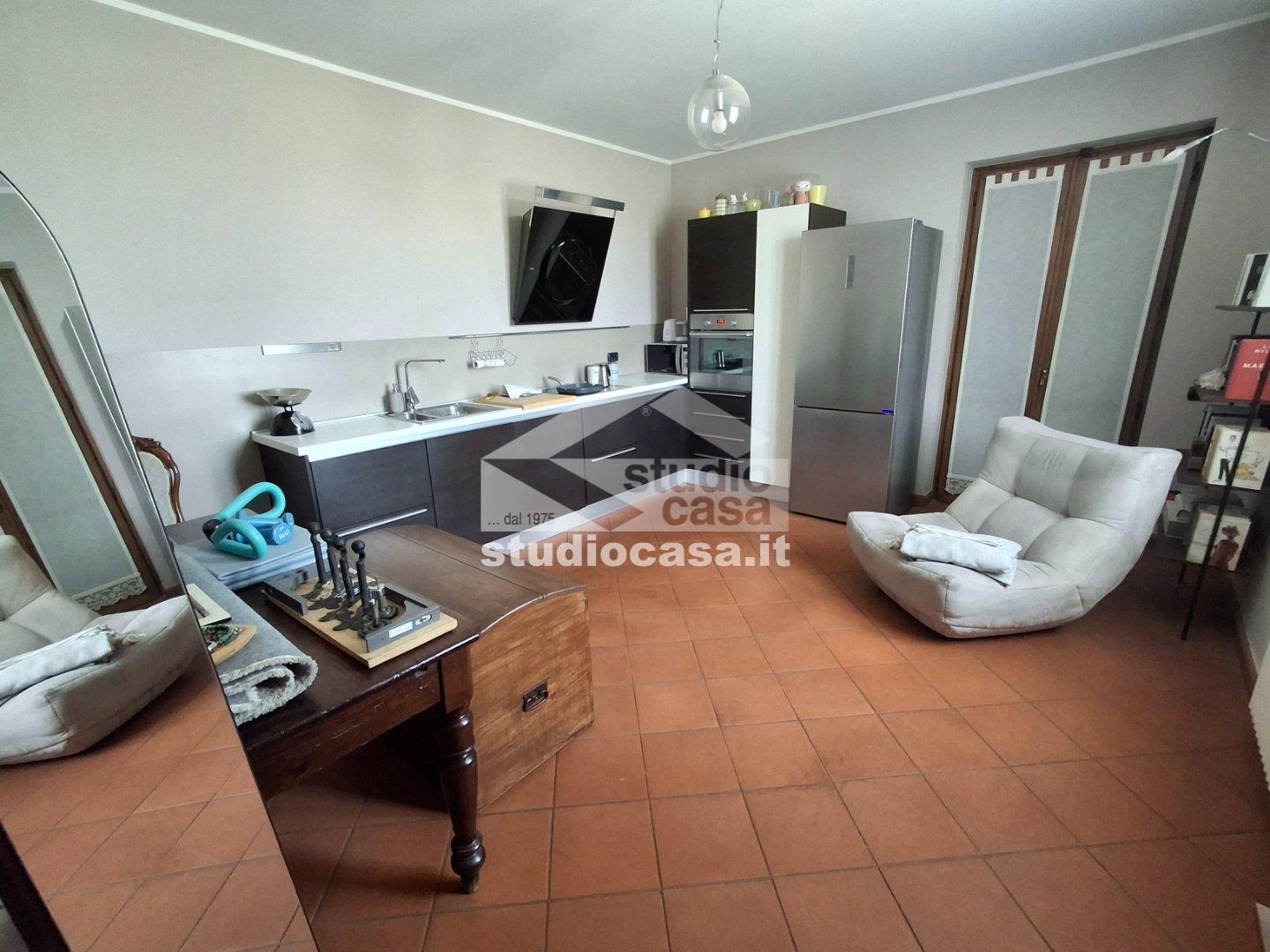 Casa Plurifamiliare in vendita a Soresina