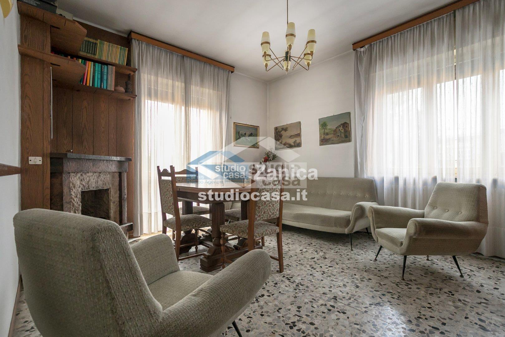 Appartamento in vendita a Bergamo