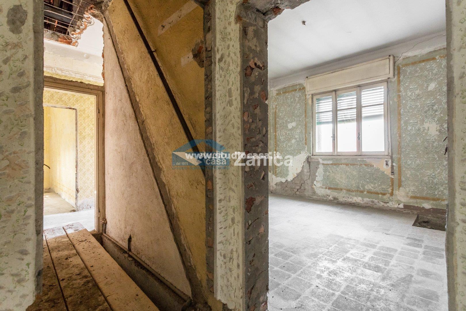 Villa Unifamiliare in vendita a Bergamo