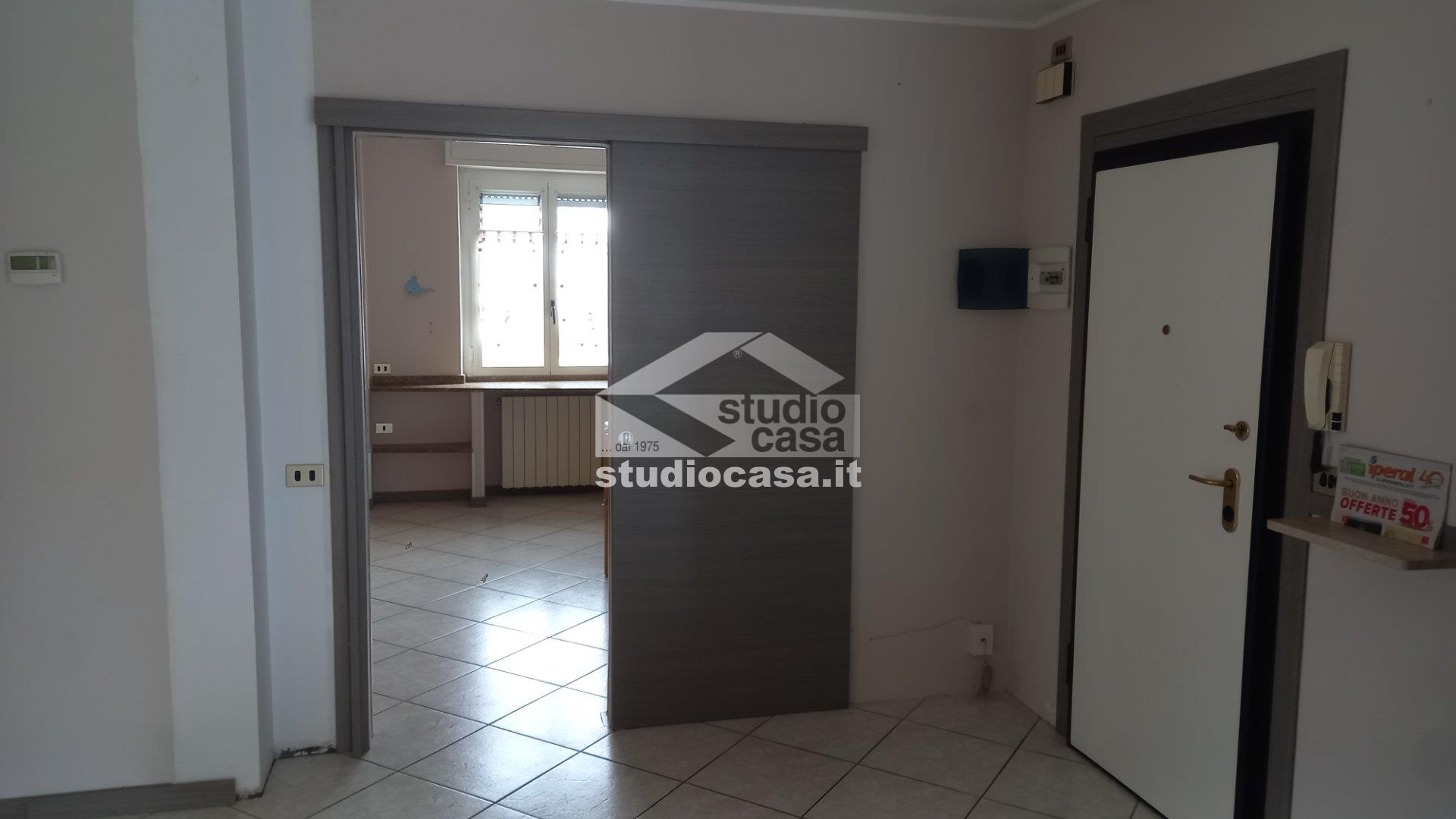 Appartamento in vendita a Azzano San Paolo