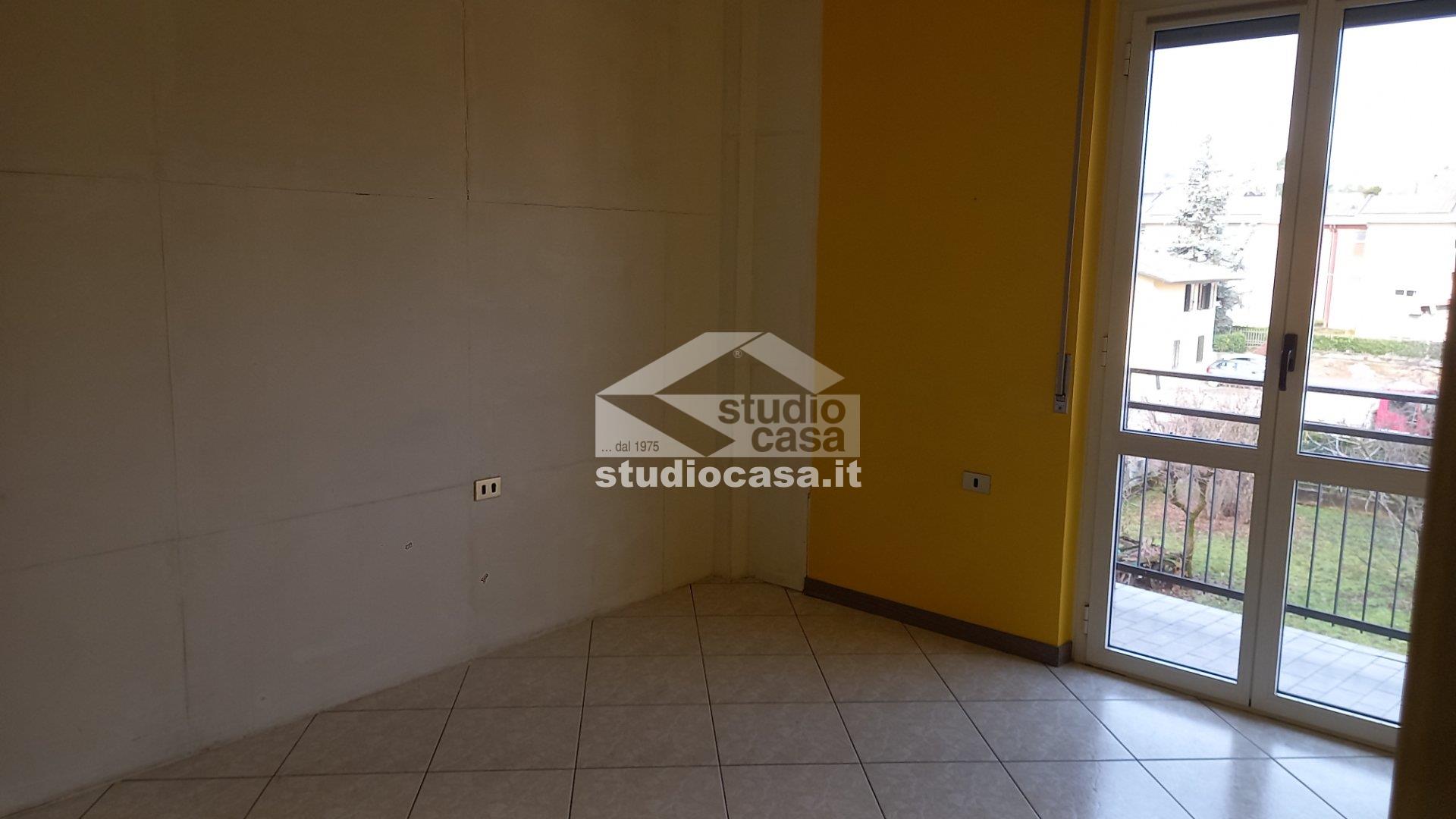 Appartamento in vendita a Azzano San Paolo