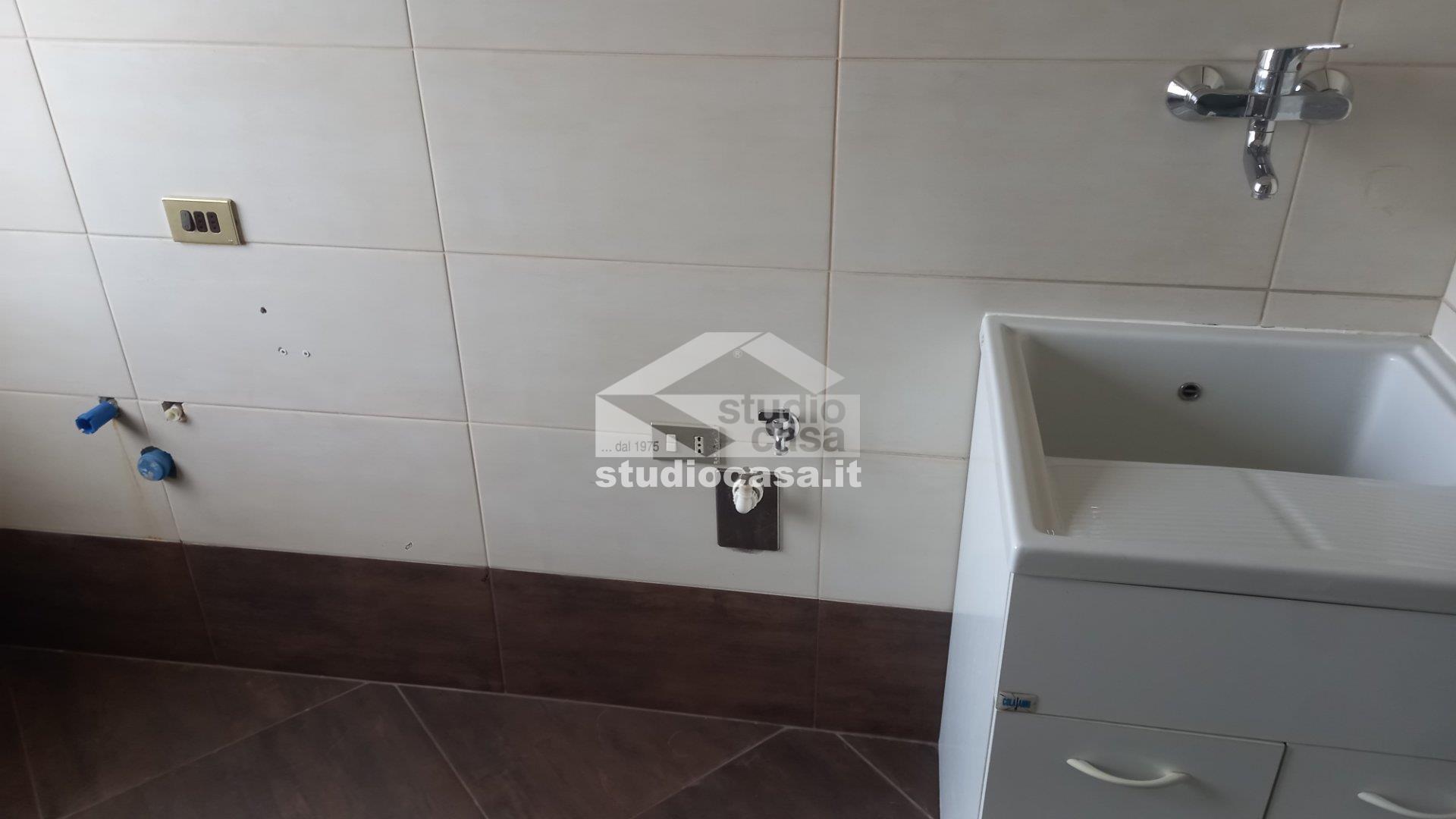 Appartamento in vendita a Azzano San Paolo