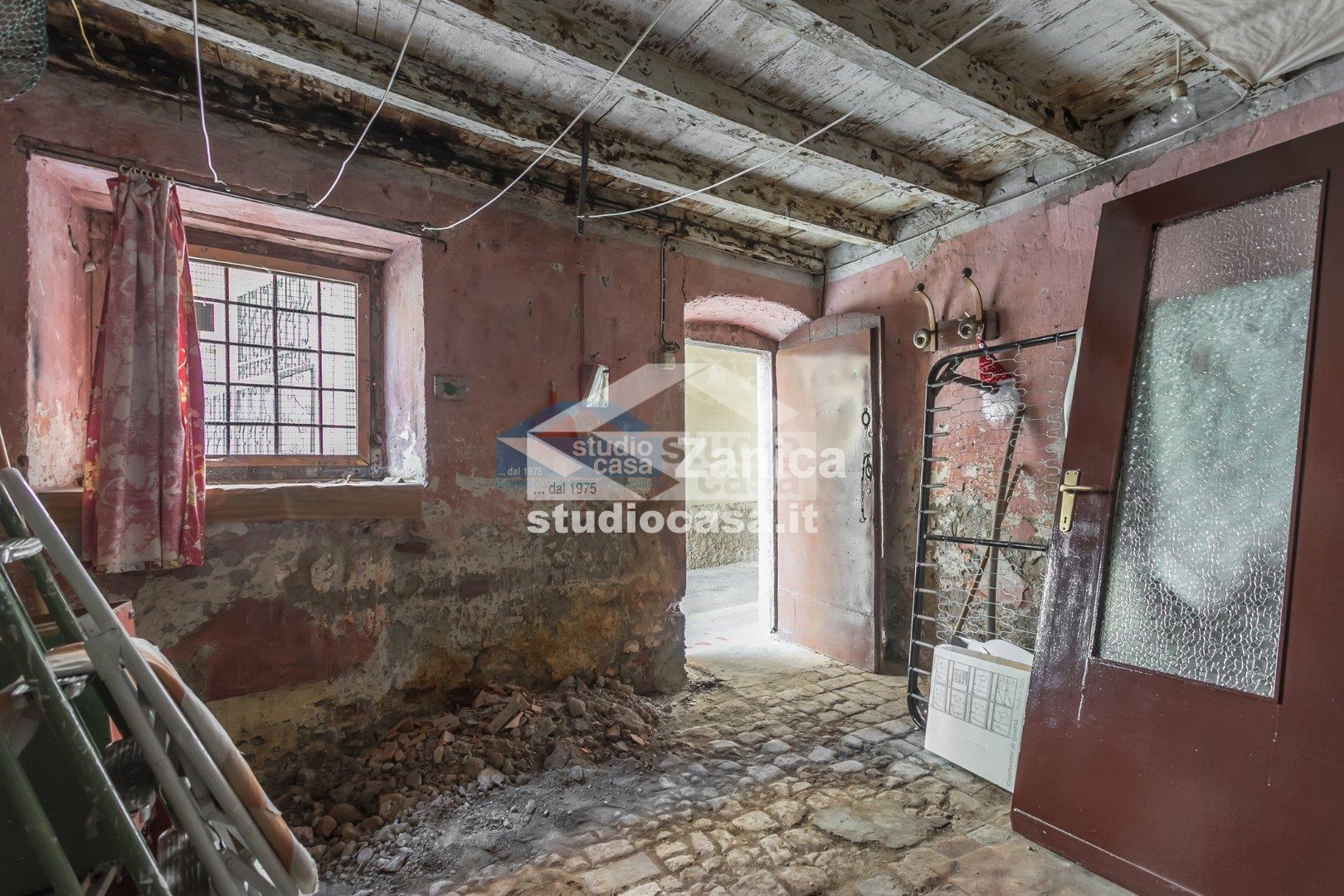 Casa Unifamiliare in vendita a Stezzano