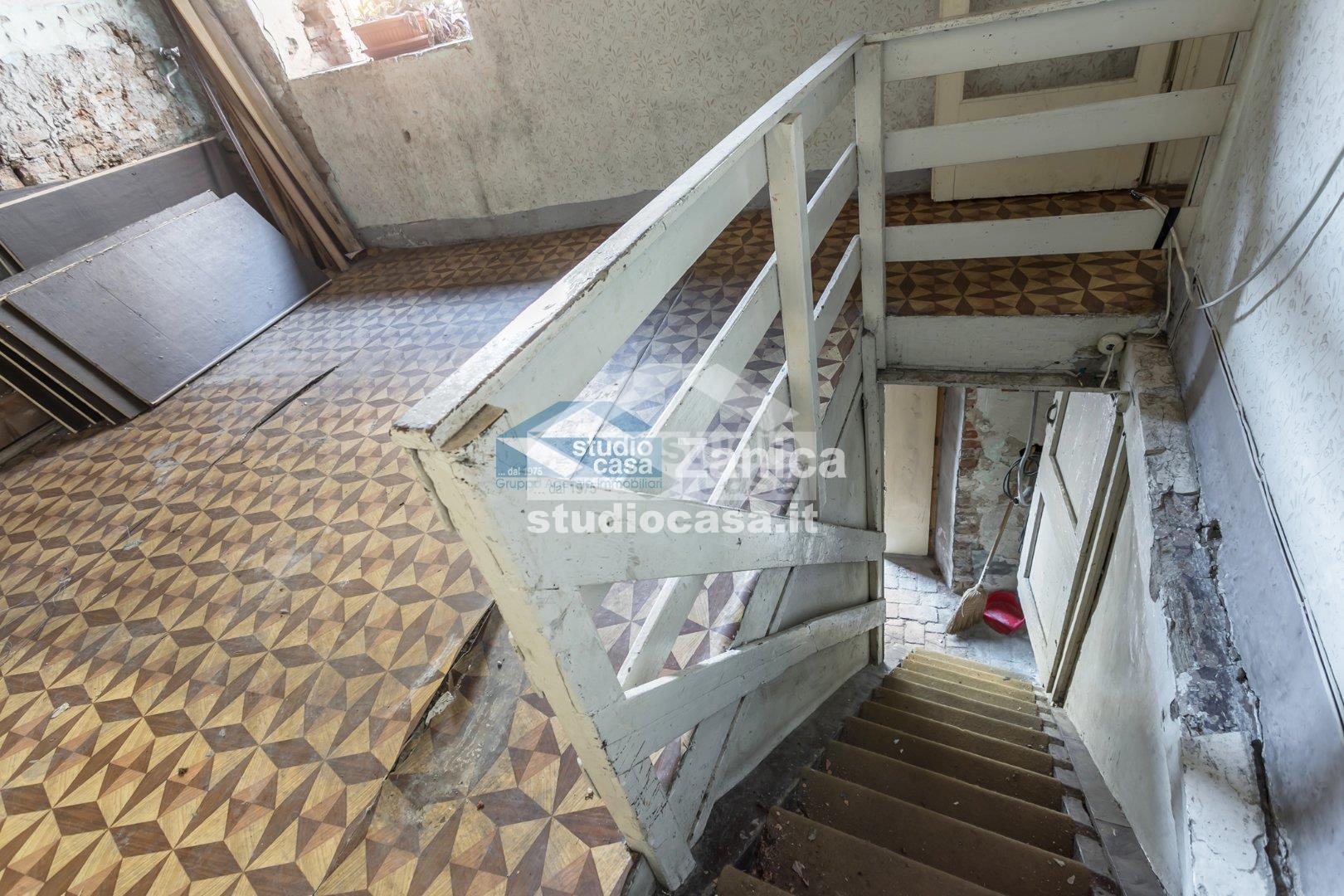 Casa Unifamiliare in vendita a Stezzano