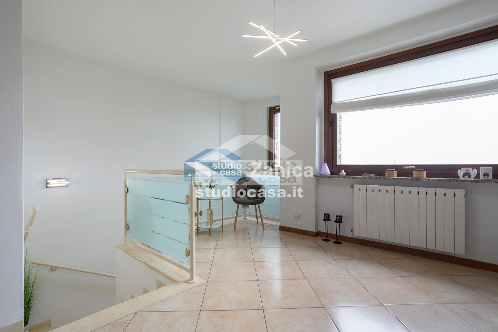 Appartamento in vendita a Zanica