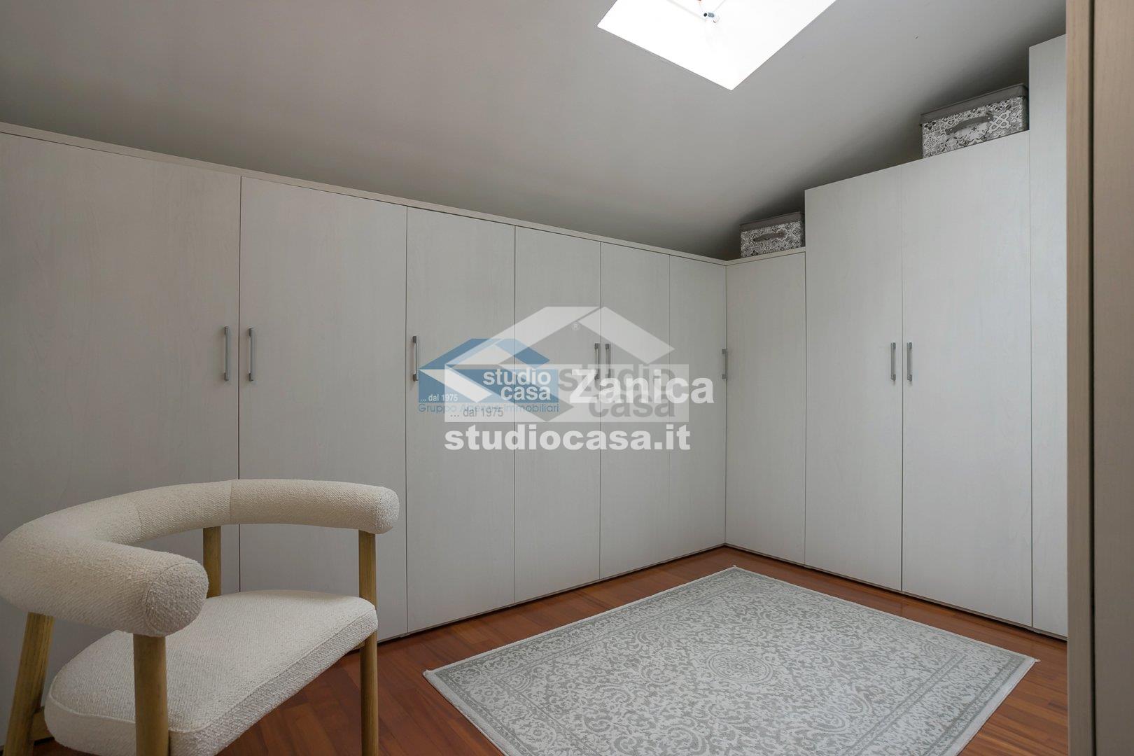 Appartamento in vendita a Zanica