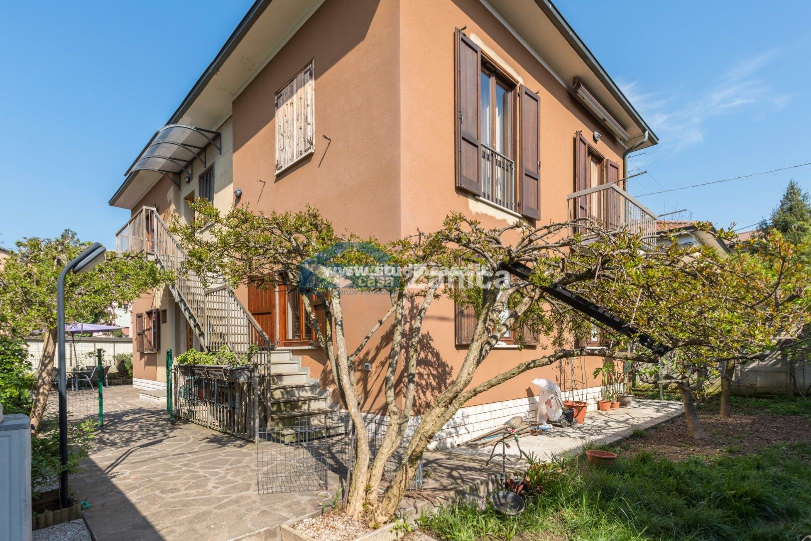 Villa Unifamiliare in vendita a Bergamo