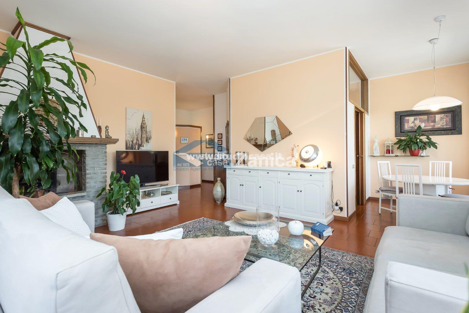 Appartamento in vendita a Azzano San Paolo