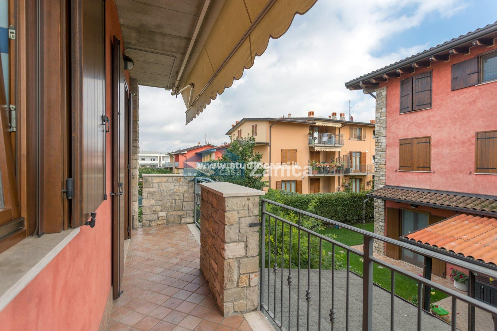 Appartamento in vendita a Azzano San Paolo