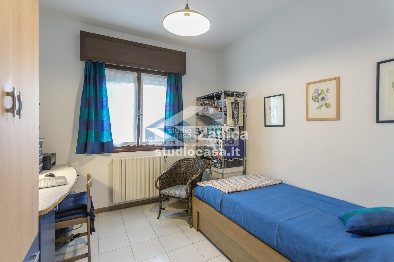 Appartamento in vendita a Azzano San Paolo