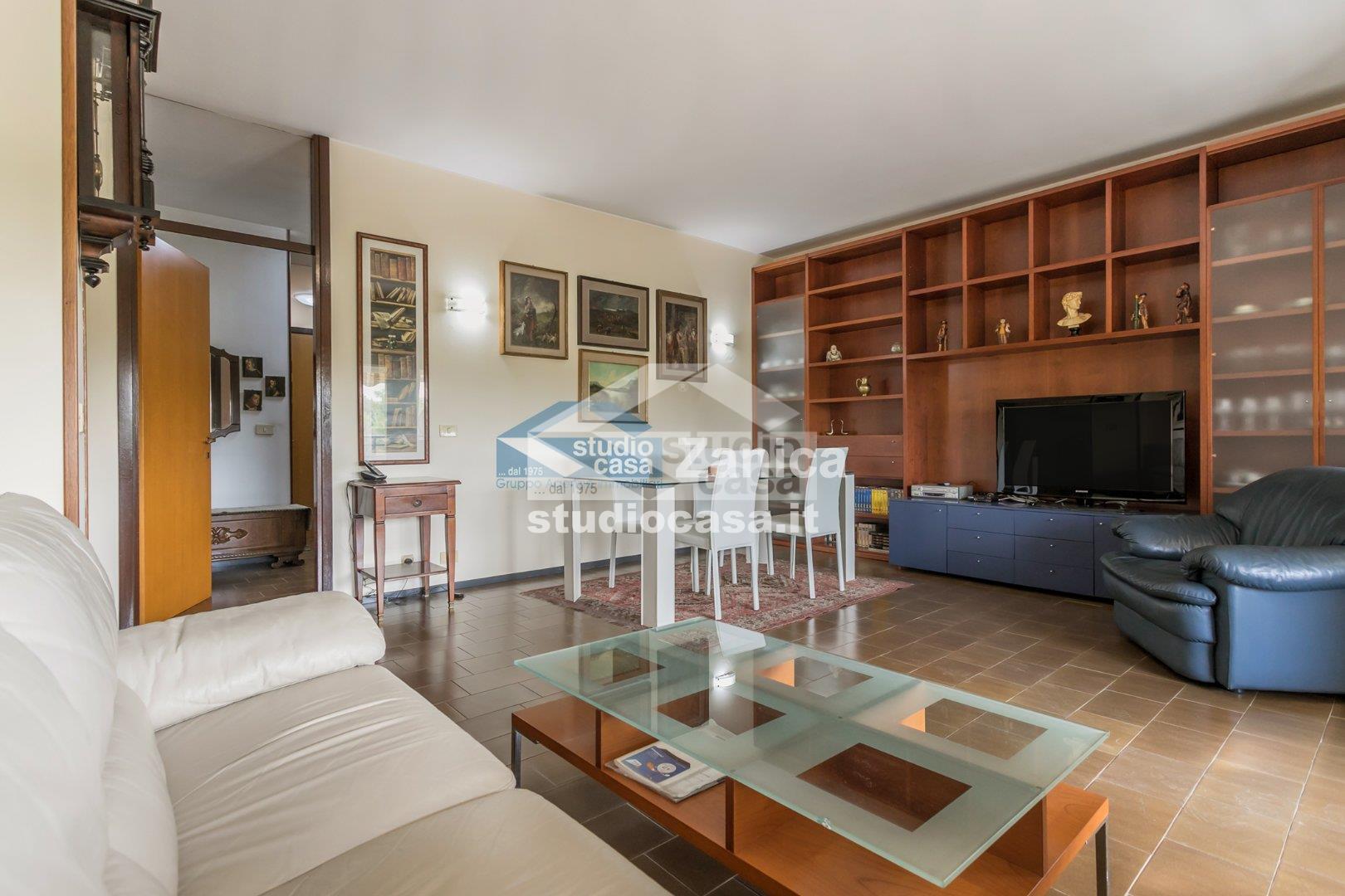 Appartamento in vendita a Bergamo