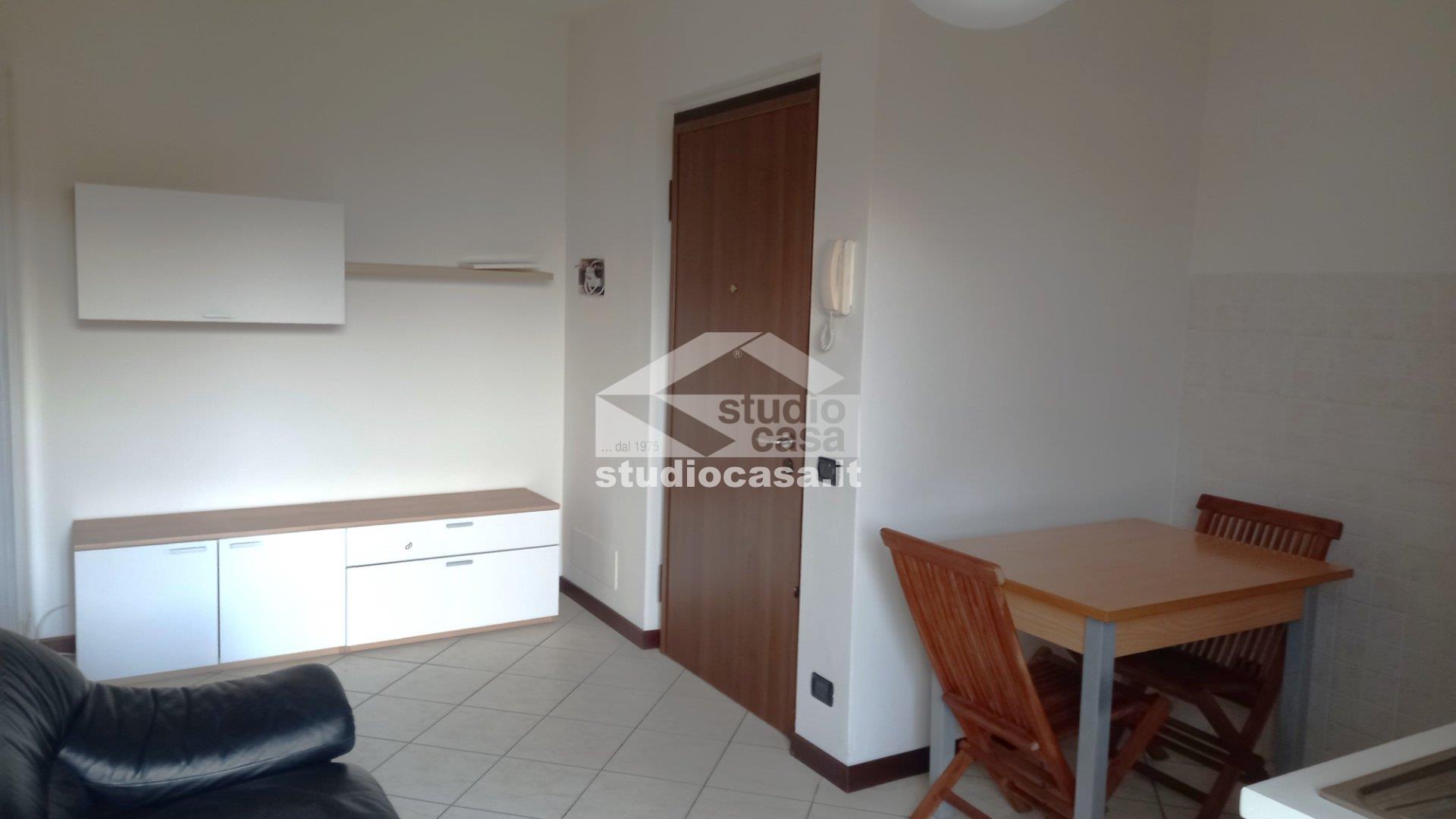 Appartamento in affitto a Stezzano