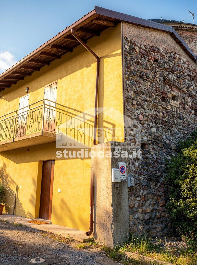 Casa Unifamiliare in vendita a Cavernago