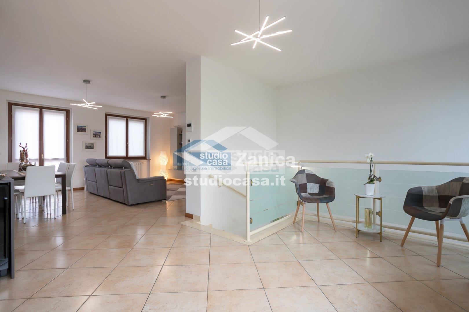 Appartamento in vendita a Comun Nuovo