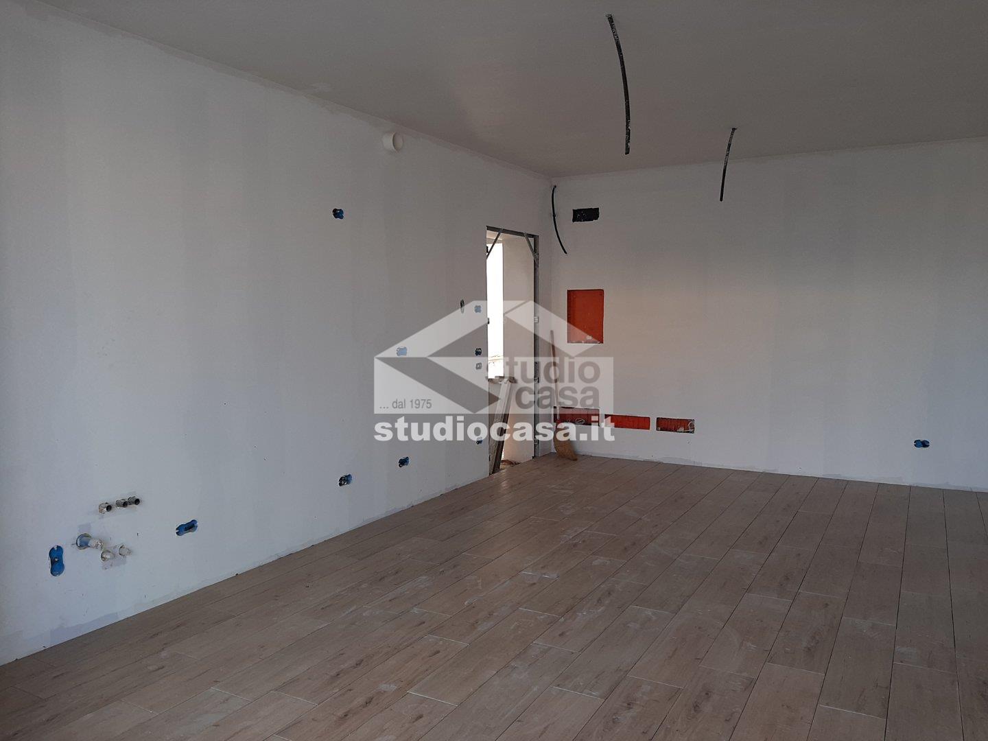 Appartamento in vendita a Azzano San Paolo